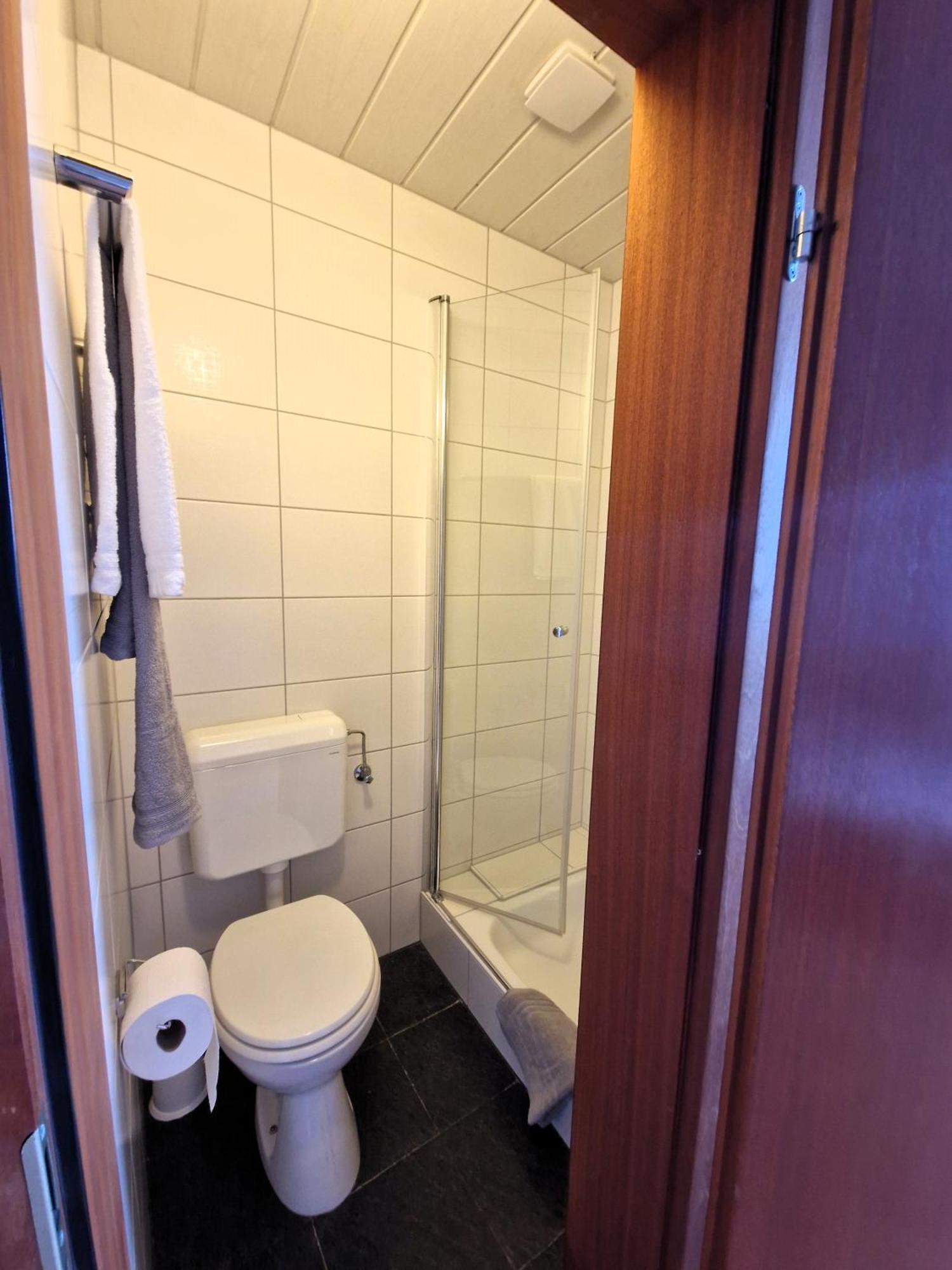 Gaestehaus "Am Weissen Stein" Cochem Habitación foto